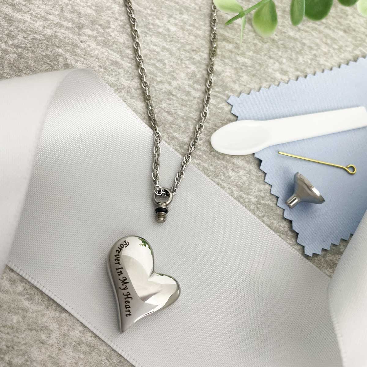 Forever In My Heart Cremation Ashes Memorial Urn Necklace