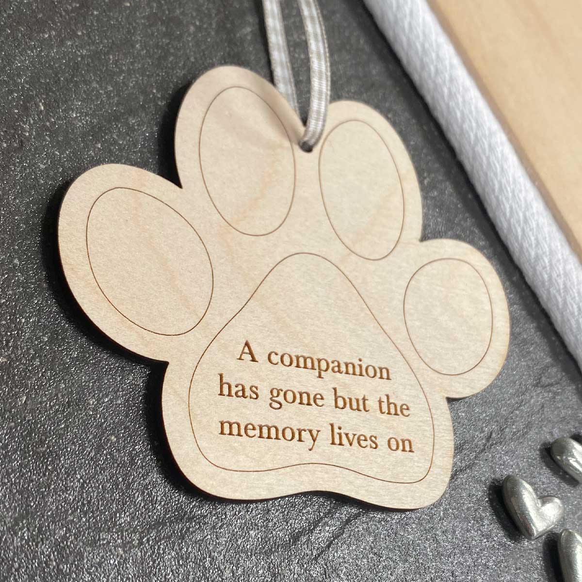 Wooden Memorial Paw Print Hanging Decoration 'The Memory Lives On'